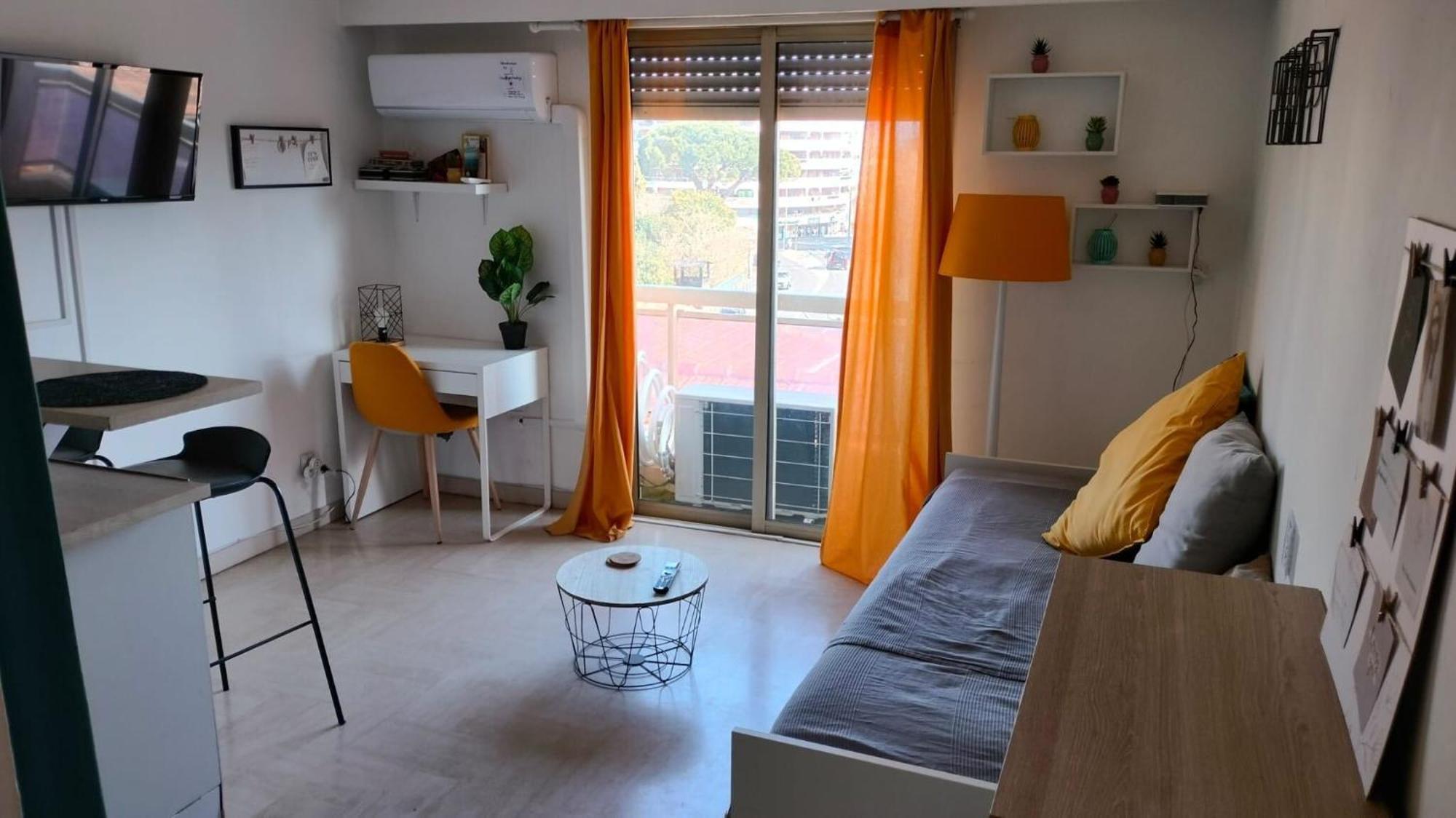 Guignon - Apart Sunny Comfort Close To The Port & Station Antibes Eksteriør bilde